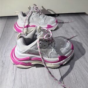 Balenciaga Tripple S  Kids Sneaker White and Pink  Shoes